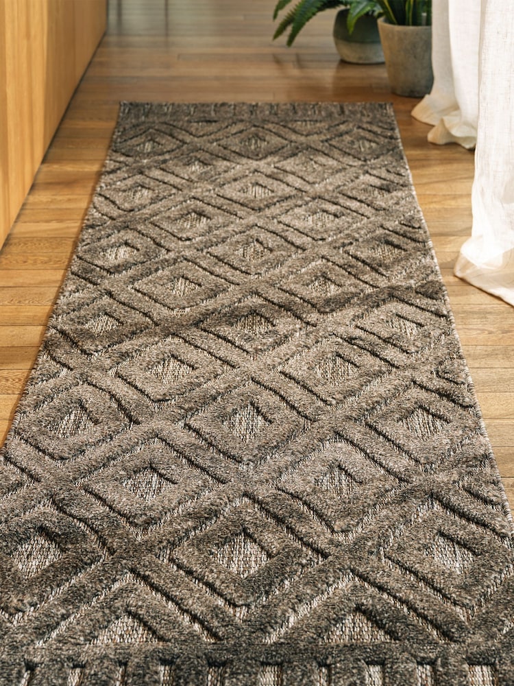 Asiatic Rugs Charcoal Grey Indoor/Outdoor Salta Diamond Runner - Image 1 of 6
