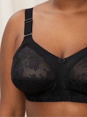 Triumph Doreen Non Wired Bra - Image 7 of 9