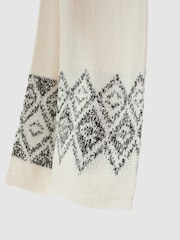 Reiss Benny Cotton and Wool Blend Fairisle Scarf - Imagen 5 de 5