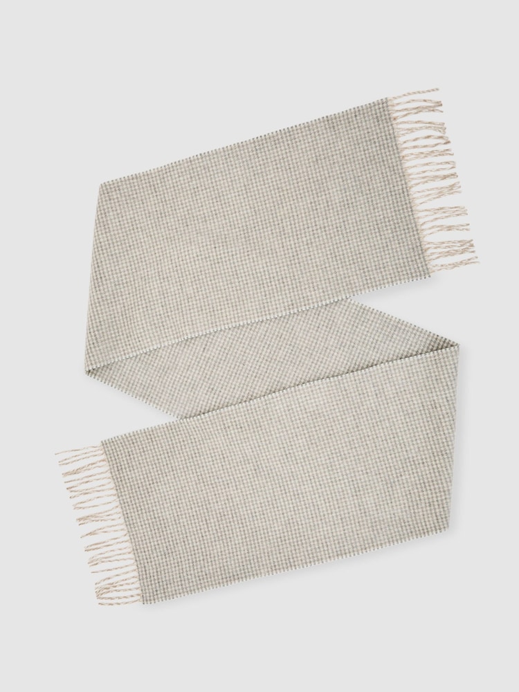 Reiss Oatmeal Creek Wool-Cashmere Houndstooth-Check Scarf - Image 2 of 5 Reiss Oatmeal Creek Wool-Cashmere Houndstooth-Check Scarf - Image 2 of 5