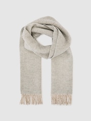 Reiss Oatmeal Creek Wool-Cashmere Houndstooth-Check Scarf - Image 3 of 5