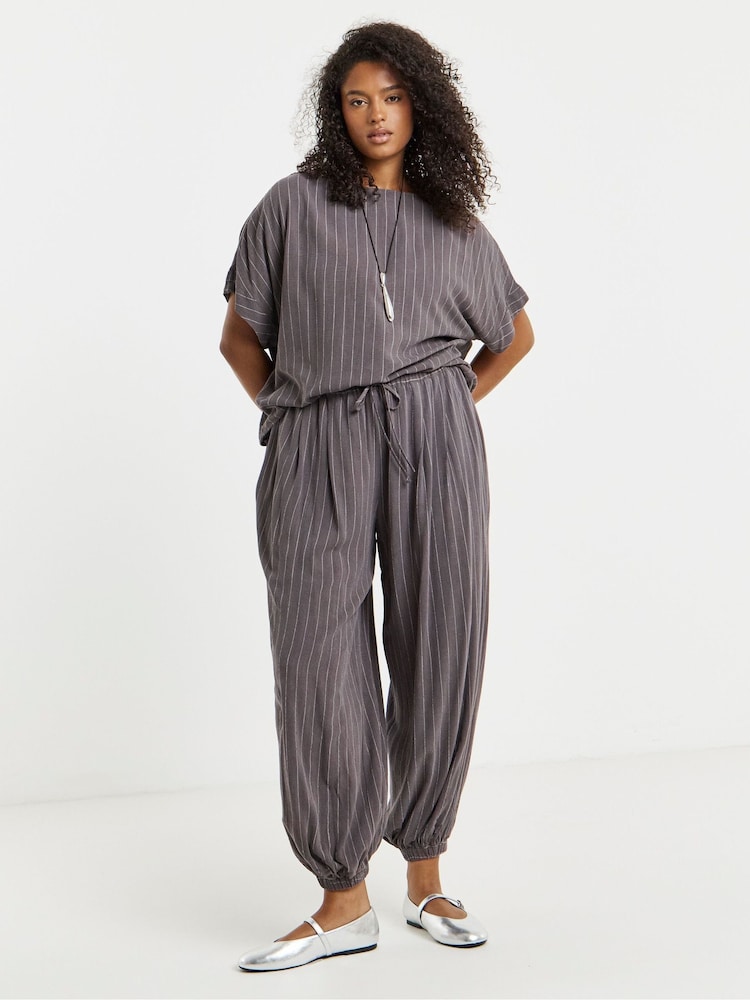 Simply Be Grey Wide Leg Trousers - Image 1 of 4 Simply Be Grey Wide Leg Trousers - Image 1 of 4