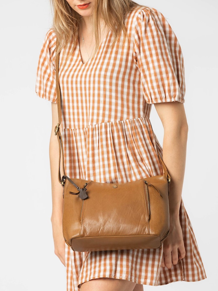 Conkca Esta Leather Cross-Body Bag - Image 6 of 6