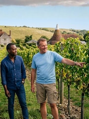 QWERTY Beer Box Vineyard Experience For Two | 20+ UK Locations - Image 1 of 5