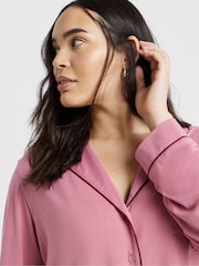 Simply Be Pink Contrast Piping Revere Pyjamas Set - Image 4 of 4