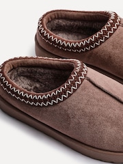 Καφετί - Linzi Tana Συνθετικό σουέτ Slip-On Slippers - Εικόνα 4 από 5