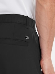 Calvin Klein Golf Bullet Regular Fit Stretch Shorts - Image 6 of 7