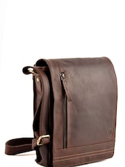 Коричневый - Lakeland Leather Medium Keswick Messenger Bag - Image 2 of 5
