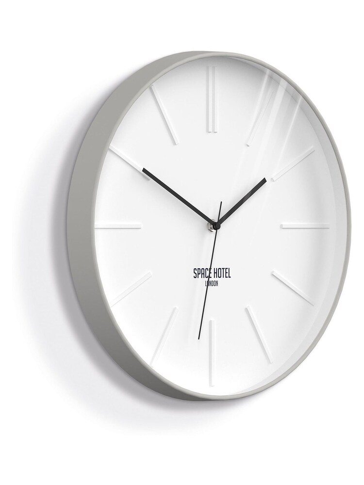 Space Hotel White Sci Fi Sid Wall Clock - Image 4 of 4