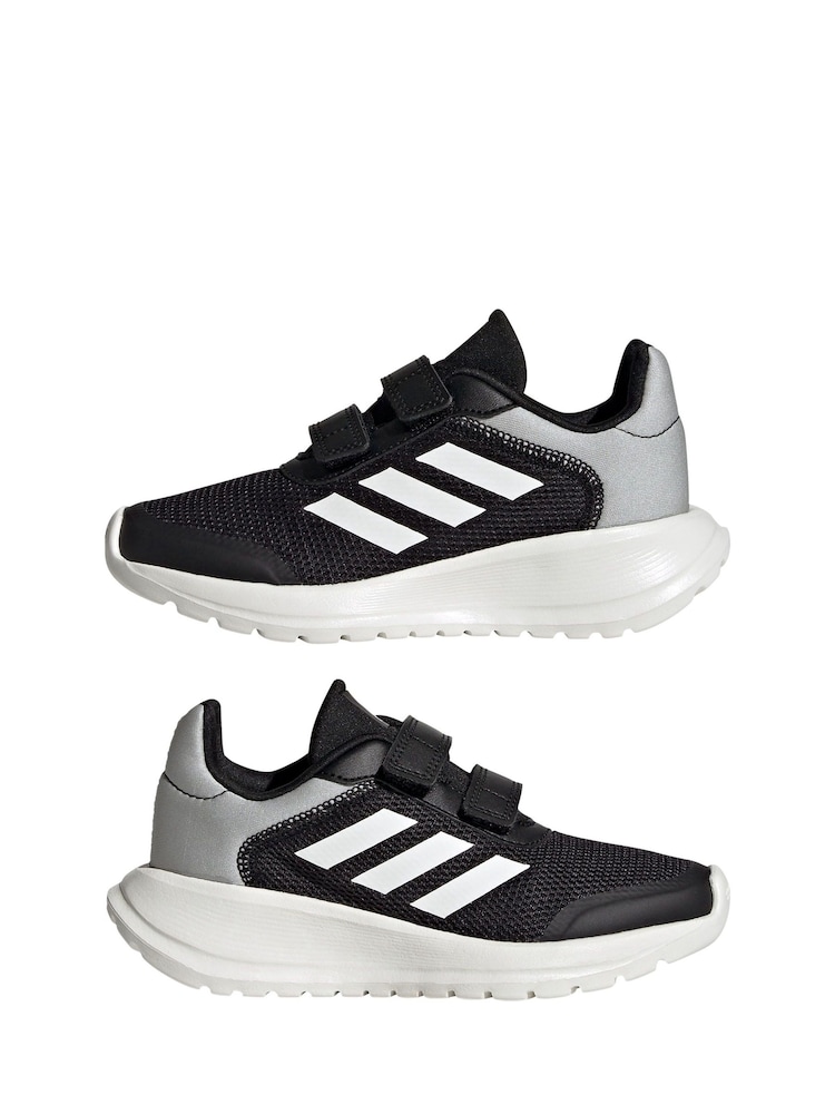 أسود/أبيض - حذاء رياضي للجري Tensaur للأولاد من Adidas - Image 5 of 12