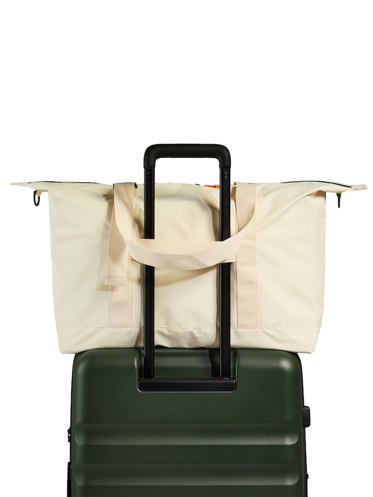 Antler Cream Essential Gym Bag - Image 4 of 4