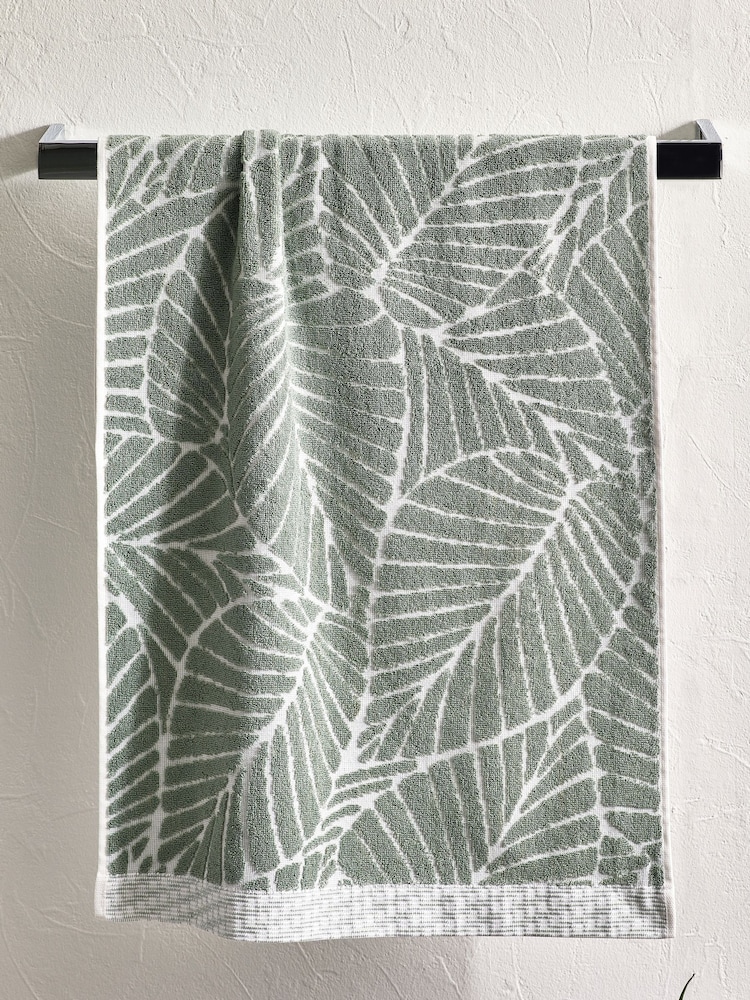 Green Leaf Towel 100% Cotton - Image 2 of 5 Green Leaf Towel 100% Cotton - Image 2 of 5