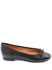Jones Bootmaker Black-Black Olivie Leather Pumps - Image 3 of 6