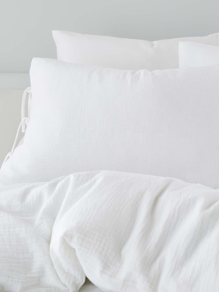 Pineapple Elephant White Afra Cotton Muslin Duvet Cover and Pillowcase Set - Image 2 of 4