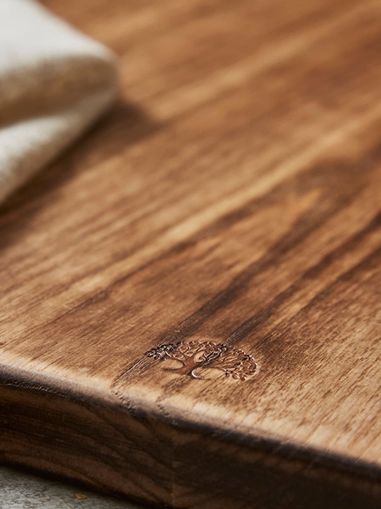 Barbary & Oak Brown Hoxton Vintage Ash Chopping Board - Image 2 of 6