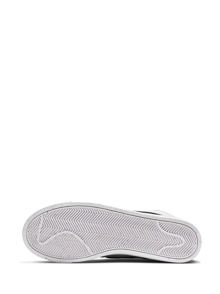 Nike White/Black Blazer Mid 77 Next Nature Trainers - Image 8 of 10