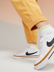 Nike White/Black Court Legacy Trainers - Image 17 of 24