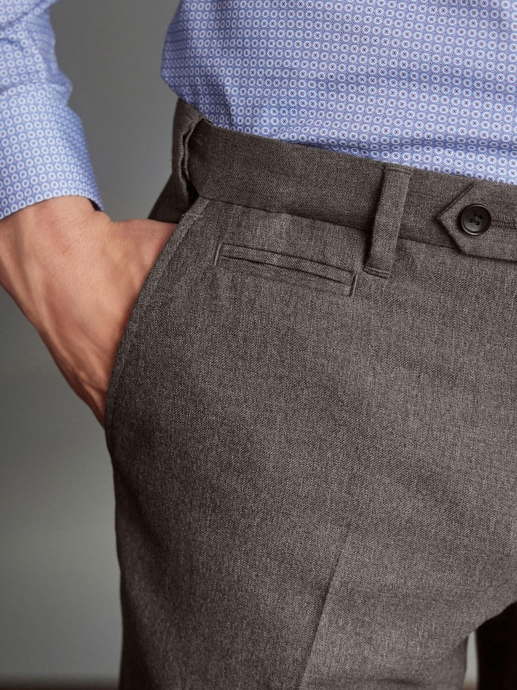 Marron taupe - mince - Pantalons Signature en 100 % laine avec ceinture Motion Flex - Image 4 of 7