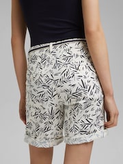 Esprit Cream Stretch Cotton Bermuda Shorts With A Belt - Image 5 of 8
