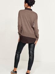 Braun - Lagentop mit asymmetrischem Saum - Bild 3 von 5