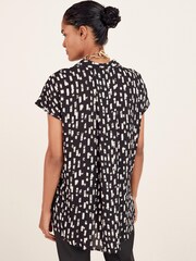 Schwarz/Weiß/Strichmuster - Utility-Oberteil mit Flügelärmeln - Bild 3 von 4