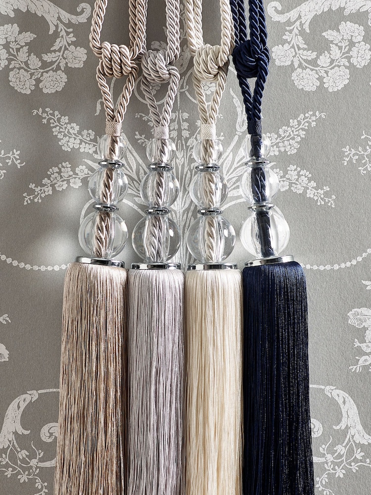 Laura Ashley Selby Vorhanghalter mit Quasten - Bild 3 von 3 Laura Ashley Selby Vorhanghalter mit Quasten - Bild 3 von 3