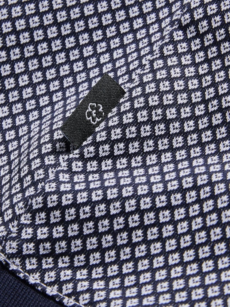 Blau - Ted Baker Affric Polo-Shirt in Regular mit strukturiertem Geodesign - Bild 4 von 4