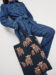 Granatowy z motywem Hamish The Highland Cow - 100% Cotton Reusable Bag For Life - Image 2 of 8