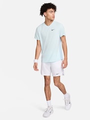 Nike Glacier Blue Dri-FIT Court Victory Tennis T-Shirt - Image 3 of 5