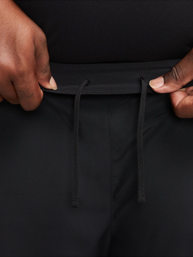 Negro - 7 pulgadas - Pantalones cortos sin forro para correr Dri-FIT Challenger de Nike - Imagen 15 de 15