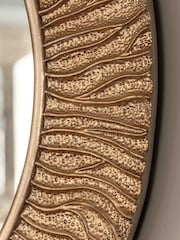 Gallery Home Gold Fahlia Round Mirror - Image 2 of 5