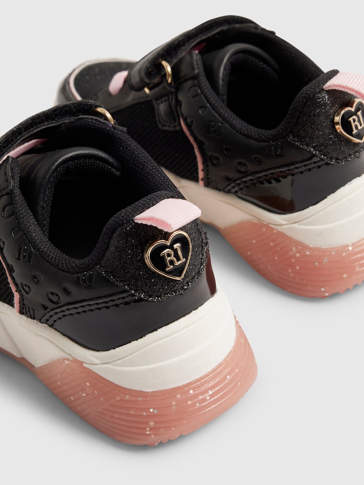 حذاء رياضي مدرسي برباط من River Island - صورة 5 من 5