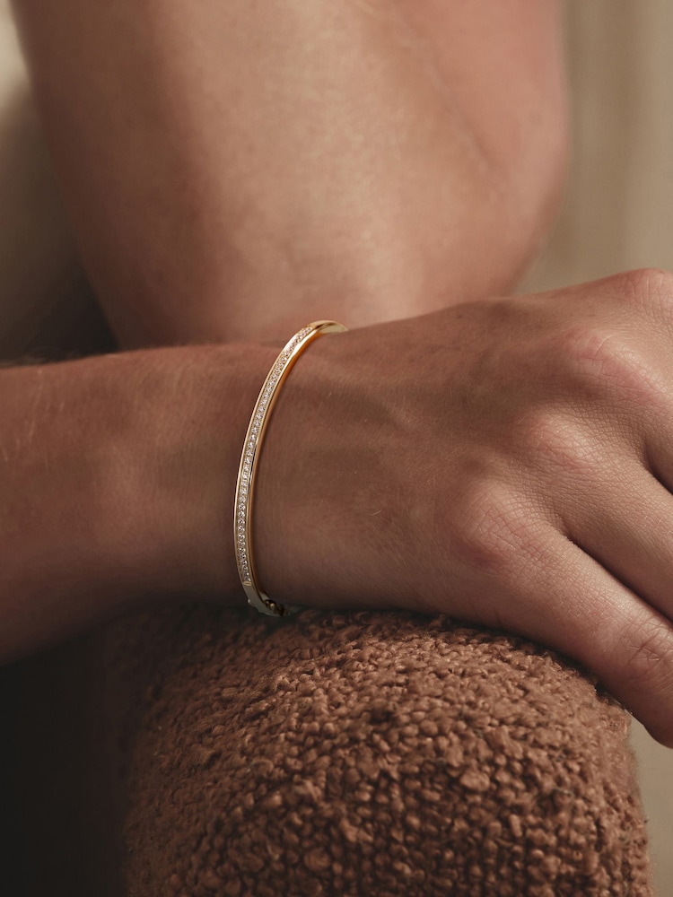 The Diamond Store White Heritage 0.50ct Round Cut Lab Diamond Bangle in 18K Gold Vermeil - Image 2 of 7 The Diamond Store White Heritage 0.50ct Round Cut Lab Diamond Bangle in 18K Gold Vermeil - Image 2 of 7