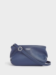 OSPREY LONDON The Carina Shrug Italian Leather Midnight Pearl Midnight Handbag - Image 3 of 3