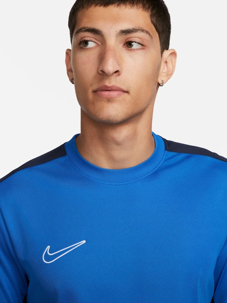 Nike Blue Dri-FIT Academy Training T-Shirt - Image 5 of 5 Nike Blue Dri-FIT Academy Training T-Shirt - Image 5 of 5