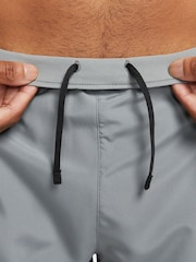 Nike Light Grey Dri-FIT Challenger 5 inch Brief Lined Running Shorts - Image 6 of 9