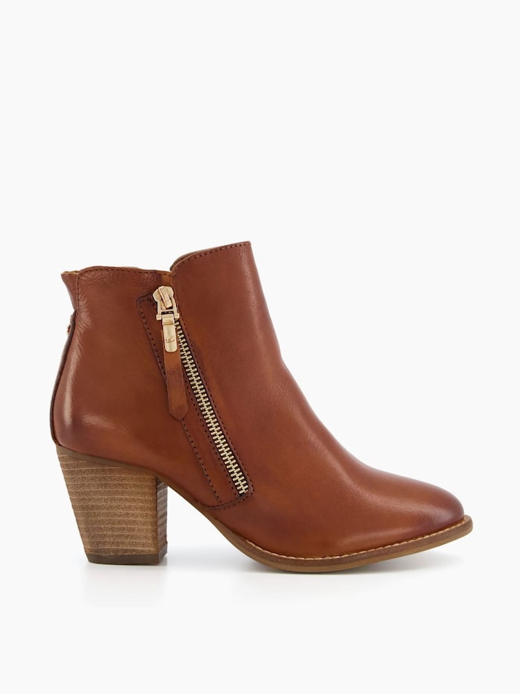 Braun - Dune London – Paice – Stiefeletten im Western-Stil mit Reißverschluss - Bild 1 von 1 Braun - Dune London – Paice – Stiefeletten im Western-Stil mit Reißverschluss - Bild 1 von 1