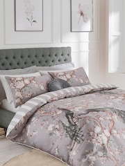 Laura Ashley Set of 2 Iris Purple 220 Thread Count Belvedere 100% Cotton Pillowcases - Image 3 of 5