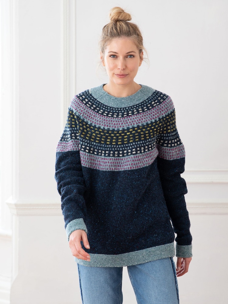 Celtic & Co. Blue Float Stitch Yoke Donegal Jumper - Image 4 of 8