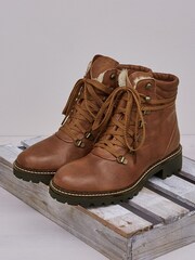 Celtic & Co Brown Hiker Boots - Image 5 of 5