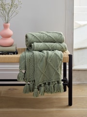 Sage Green Chunky Cable Knit Throw - Image 2 of 4