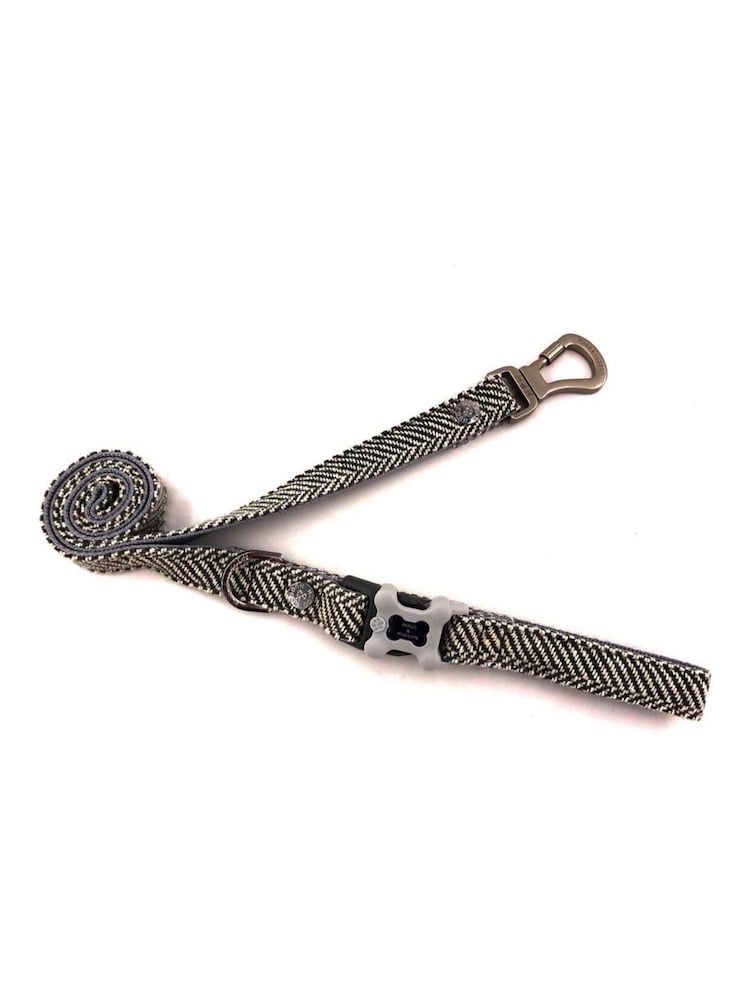 Blue Hugo & Hudson Blue Herringbone Dog Lead - Image 5 of 5