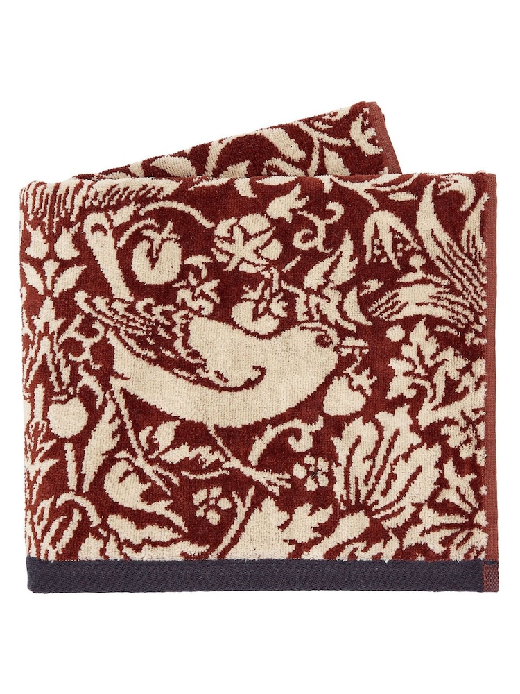 Morris & Co Red Strawberry Thief Towel - Image 2 of 4