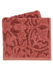 Morris & Co Red St James Towel - Image 2 of 4