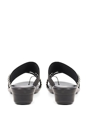 Pavers Black Smart Toe Post Sandals - Image 4 of 6