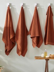 furn. 4 Piece Brown Textured 100% Cotton Towel Bale - Image 2 of 4