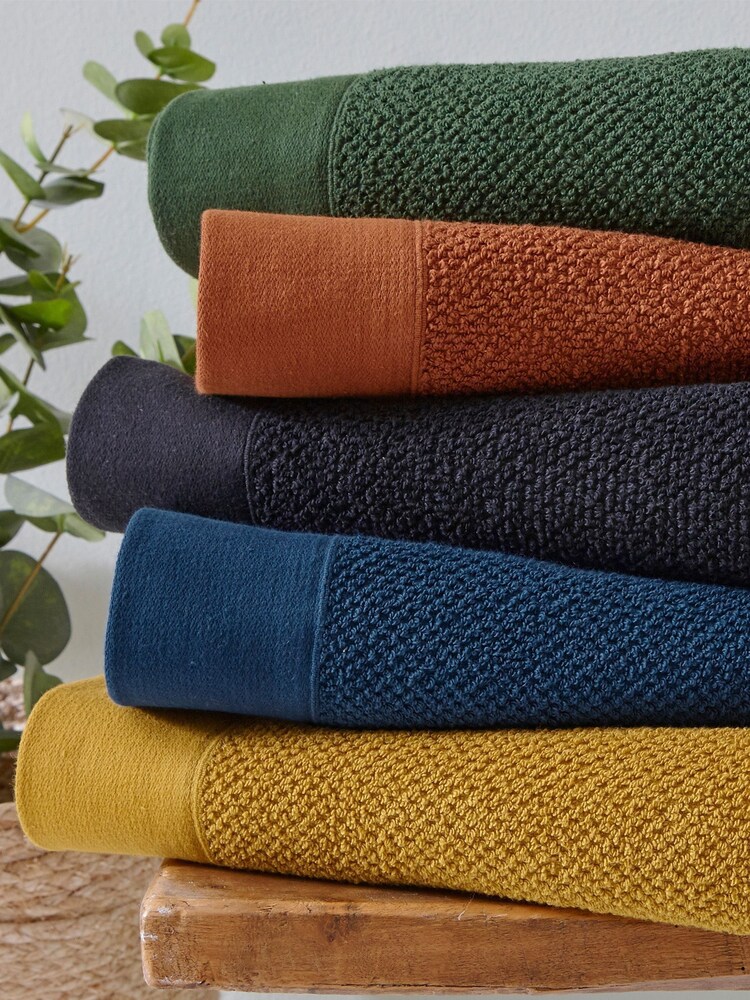 furn. 4 Piece Brown Textured 100% Cotton Towel Bale - Image 4 of 4