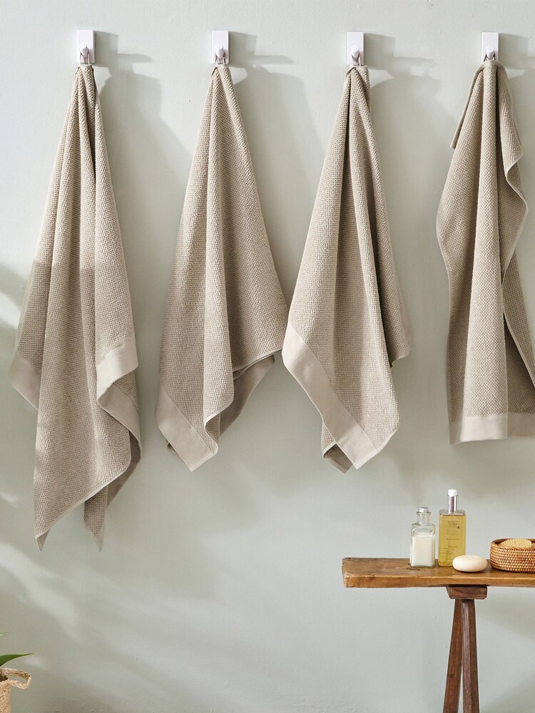 furn. 4 Piece Natural Textured 100% Cotton Bale Towels - Image 2 of 4