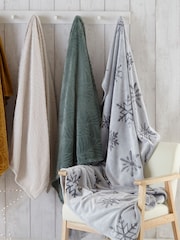 furn. Silver Snowflake Throw - Image 1 of 5