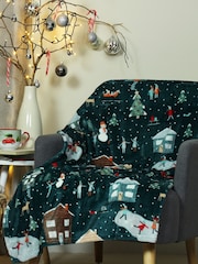 furn. Green Winter Pines Throw - Image 1 of 4